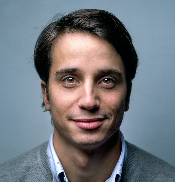 Mark Web