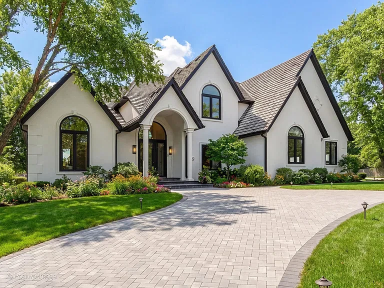 Single Family Resident